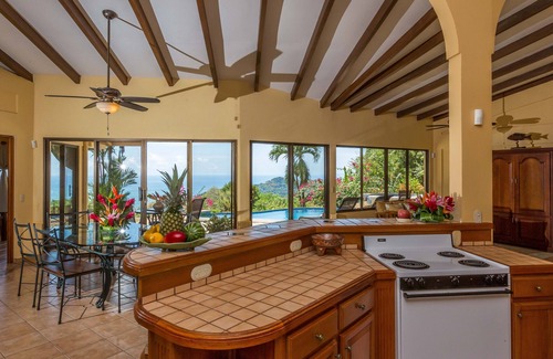 Dominicalito Casa | Espectaculares vistas al mar, Privado, Plataforma de Observación de la selva!