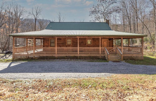 Lynn Cabina | Spectacular private cabin, only 15 minutes to Tryon Equestrian Center!