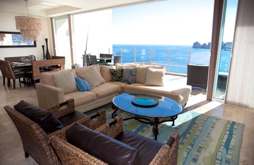 El Médano Ejidal Complejo | PENTHOUSE espectacular en el CORAZÓN de Cabo San Lucas
