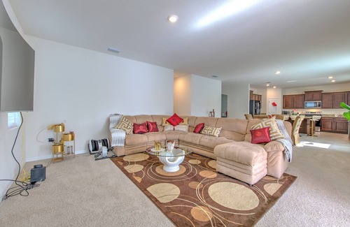 Balm Casa | Spectacular Retreat 5BD l12PPL l Heart of Tampa FL