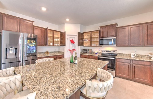 Balm Casa | Spectacular Retreat 5BD L12ppl l Heart of Tampa FL