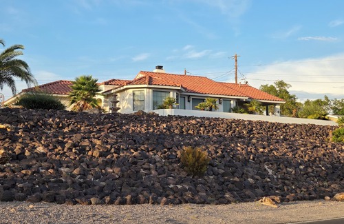 Sunridge Estates Casa | Spectacular View Home minutes from Casinos and Colorado River
