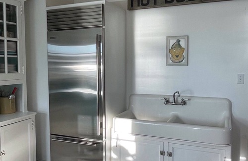 Silver Beach Casa | Vistas-Views-vistas de la hermosa bahía de Peconic. Buen gusto renovado 1929 Cabo.