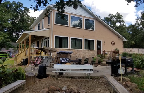 Lake Worth Casa | Espectacular Waterfront Lake House 8 millas al NO del centro de Fort Worth!