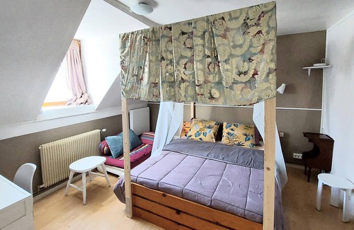 Cesson Casa | Alojamiento de 3 habitaciones en Cesson