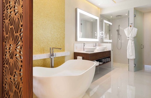 Chulavista Complejo | Spend New Years in Cabo! 2-bed Luxury Suite - Villa La Valencia Beach Resort