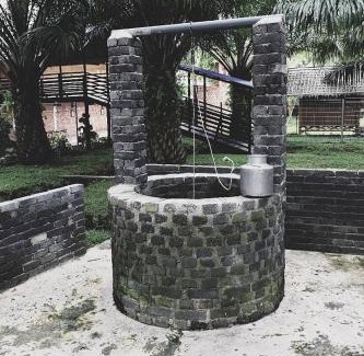 Tanjung Sepat Casa | Spic s Lake Cottage Resort