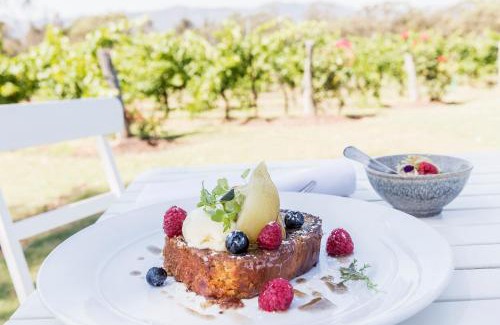 Pokolbin Hotel | Spicers Vineyards Estate