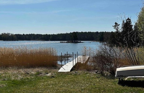 Sodersvik Casa | Spillersboda stuga med båtar