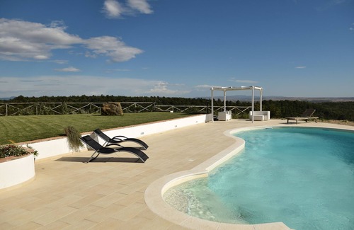 Tessennano Villa | Espléndida residencia histórica en la Maremma del Lacio