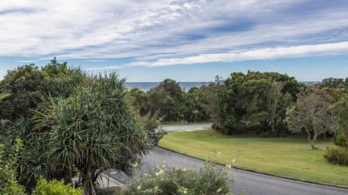 Angourie Casa | Spookys 5, 5 - 8 Bay St