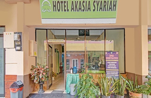 Pekanbaru Hotel | SPOT ON 90418 Akasia Hotel Syariah