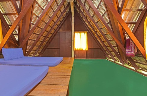 Selandar Hotel | SPOT ON 90612 Batu Lebah Eco Park