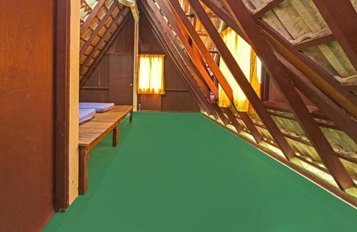 Selandar Hotel | SPOT ON 90612 Batu Lebah Eco Park