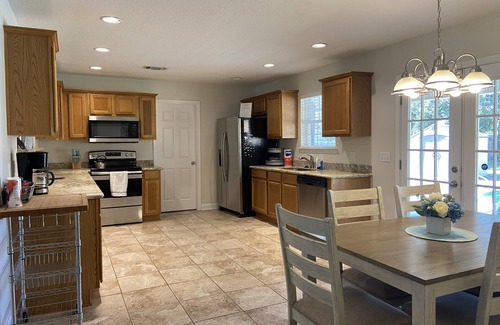 Long Beach Casa | NUEVA CASA DE PLAYA! -CALO A LA PLAYA-PISCINA PRIVADA-PATIO-CERCADO EN PARRILLA TRASERA