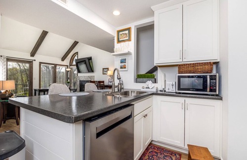 The Galena Territory Villa | Spring Creek Remodeled Getaway