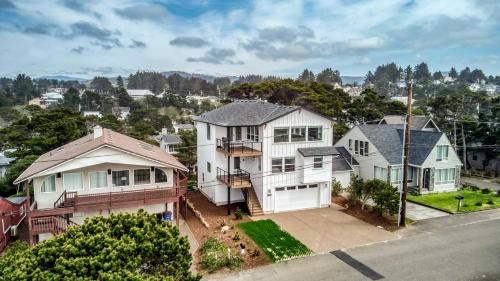 Lincoln City Casa | Spring Fever