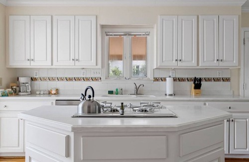 Forest Acres Casa | Spring Lake Overlook | Mins to Fort Jackson