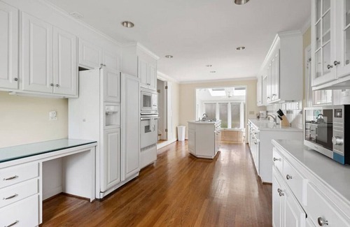 Forest Acres Casa | Spring Lake Overlook | Mins to Fort Jackson