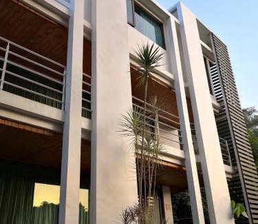 Puli Casa | Spring Land Villa & 白舍青丘