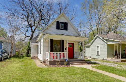 Springfield Casa | Springfield Home Less Than half Mi to Commercial Street!