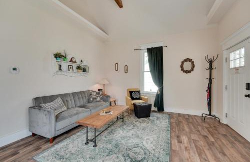 Springfield Casa | Springfield Home Less Than half Mi to Commercial Street!