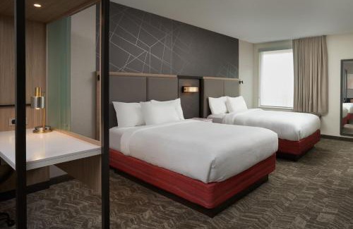 Estero Hotel | SpringHill Suites by Marriott Fort Myers Estero