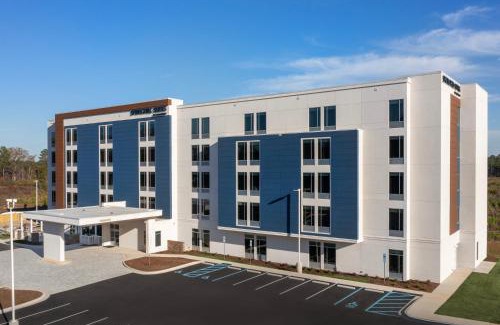 Cape Fear Hotel | SpringHill Suites by Marriott Fayetteville I-95