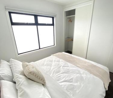 Springvale Casa | Springvale 3 Bedroom Town House - Best Location