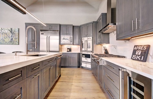 Peak 8 Condominio | Spruce Ledge 4 Bedroom Townhouse by Redawning