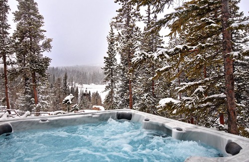 Peak 8 Condominio | Spruce Ledge 4 Bedroom Townhouse by Redawning