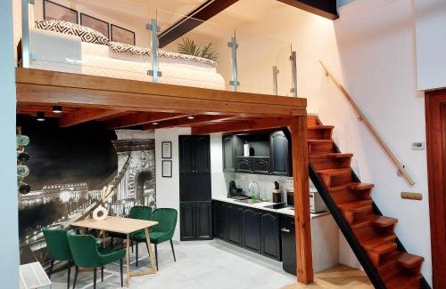 Szombathely Apartamento | SQUARE 16 - Absolutely Central Location