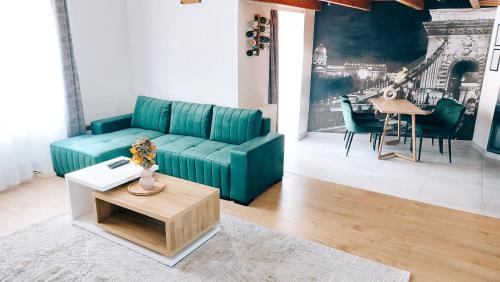 Szombathely Apartamento | SQUARE 16 - Absolutely Central Location