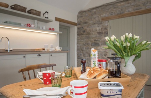 West Lydford Cabaña | Square Barn - UKC2869