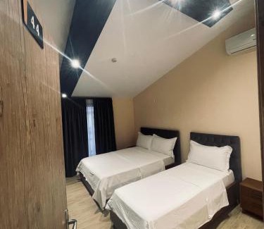 Tirana Hotel | SR99 Hotel