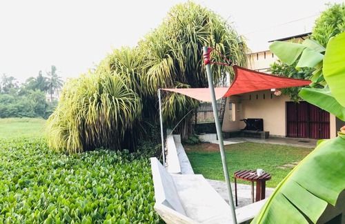 Marawila Casa | Sri Beach Bungalows And Villa