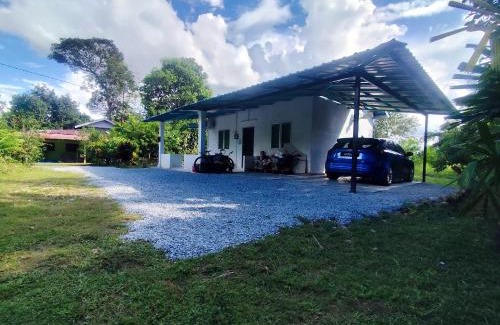 Pokok Sena District Casa | Sri Nawa Homestay