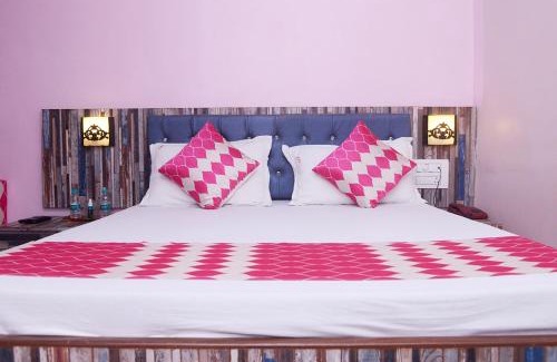 Girgaon Hotel | SRK Hotel- Grant Road