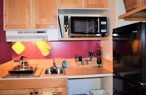 Moab South Valley Cabina | St Dane's Prickly Pear Cabin, close to Arches & Canyonlands National parks