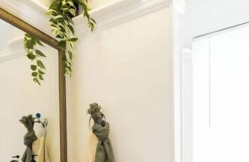 Glencoe Casa | St. Louis Home away from Home!