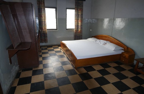 Kumasi Hotel | St. Sam Hotel Kamusi