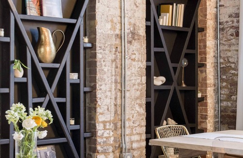Cabbagetown Condominio | Stacks on Stacks Summ