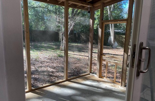 Tallahassee Casa | STADIUM PAD -- Jackson Bluff