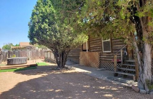 Tombstone Casa | Stampede Cabin 1- Tombstone