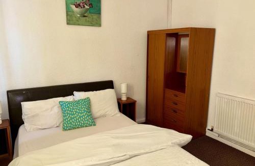 Tipton Apartamento | StanBros Side Flat