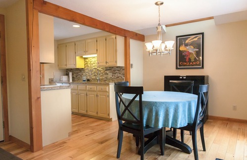 Grantham Casa | Standalone Townhouse