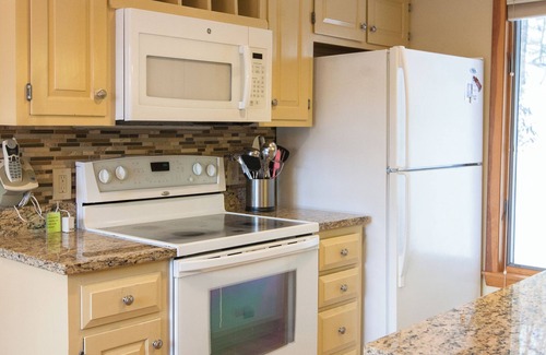Grantham Casa | Standalone Townhouse