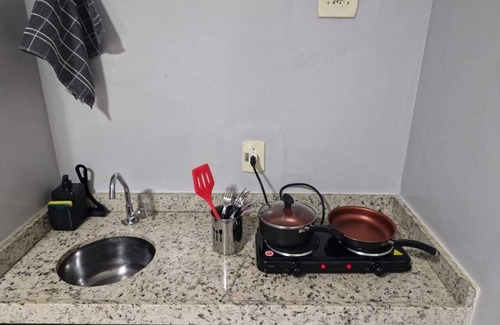 Bauru Apartamento | Standard Room, cozy for couples, families and close to restaurants etc.