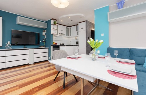 Bielany Apartamento | Starej Baśni Apartment Warsaw by Renters