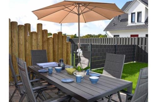 Juliusruh Casa | Starfish Comfortable holiday residence